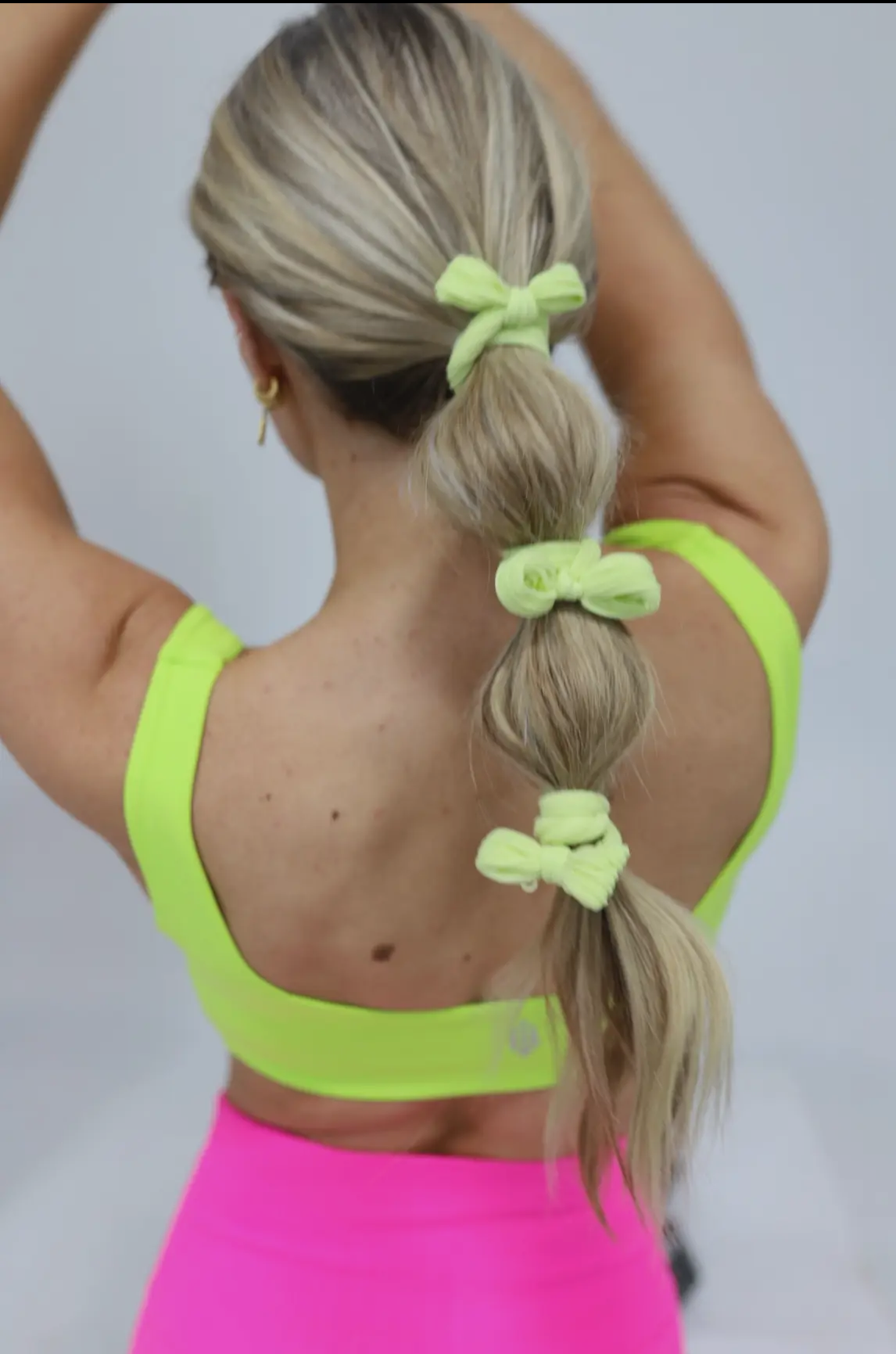 kaxi bow slick back ponytails