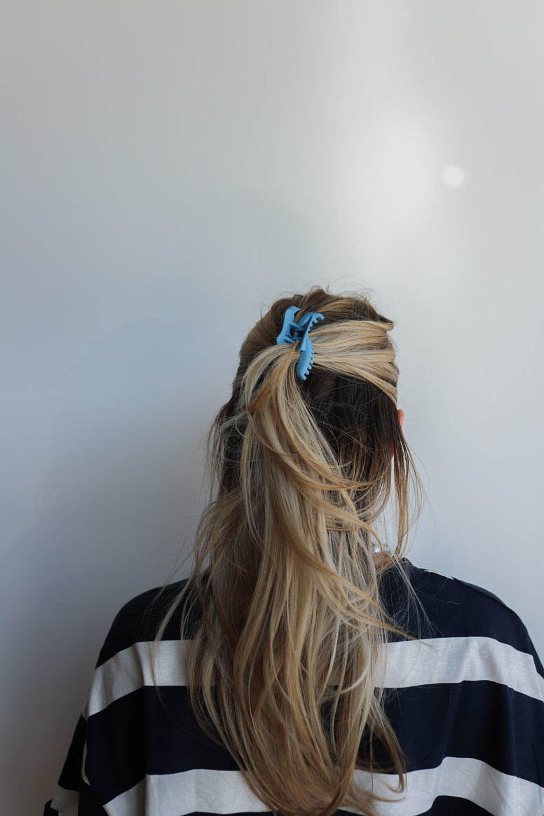 wavy hold everything claw - mini