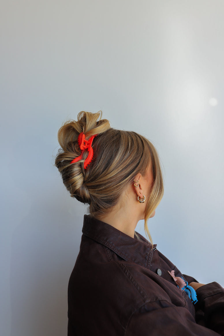 wavy hold everything claw - midi