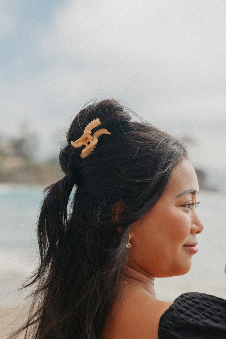 wavy hold everything claw - mini