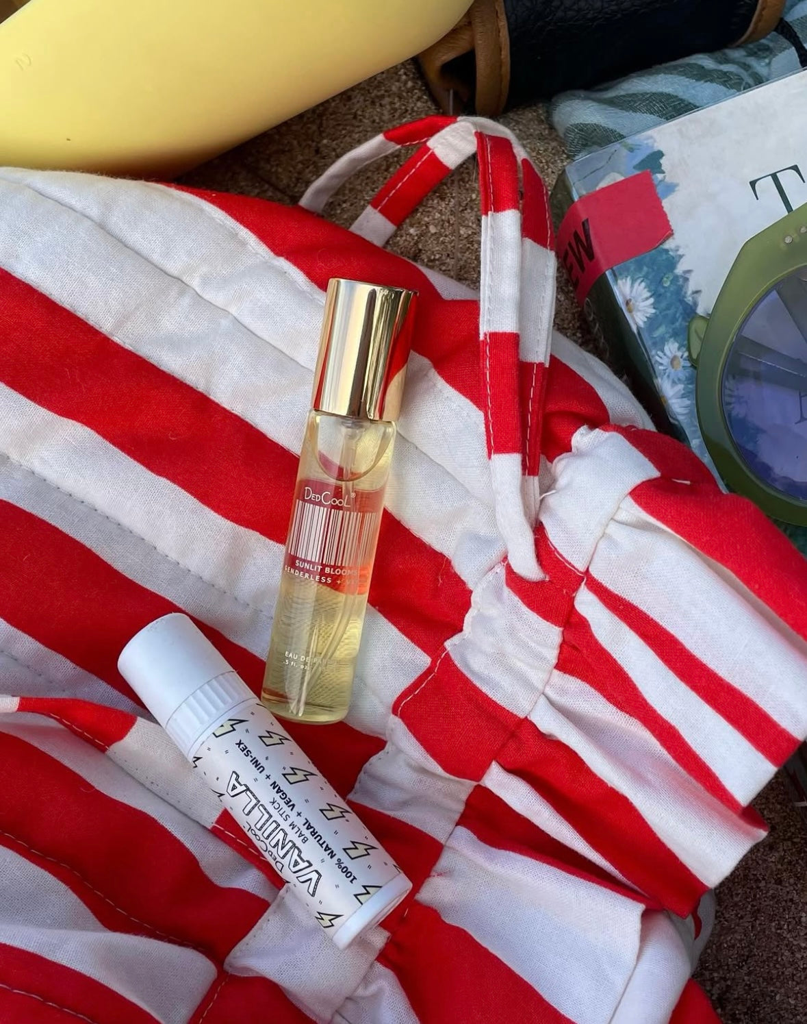 dedcool fragrance - sunlit blooms