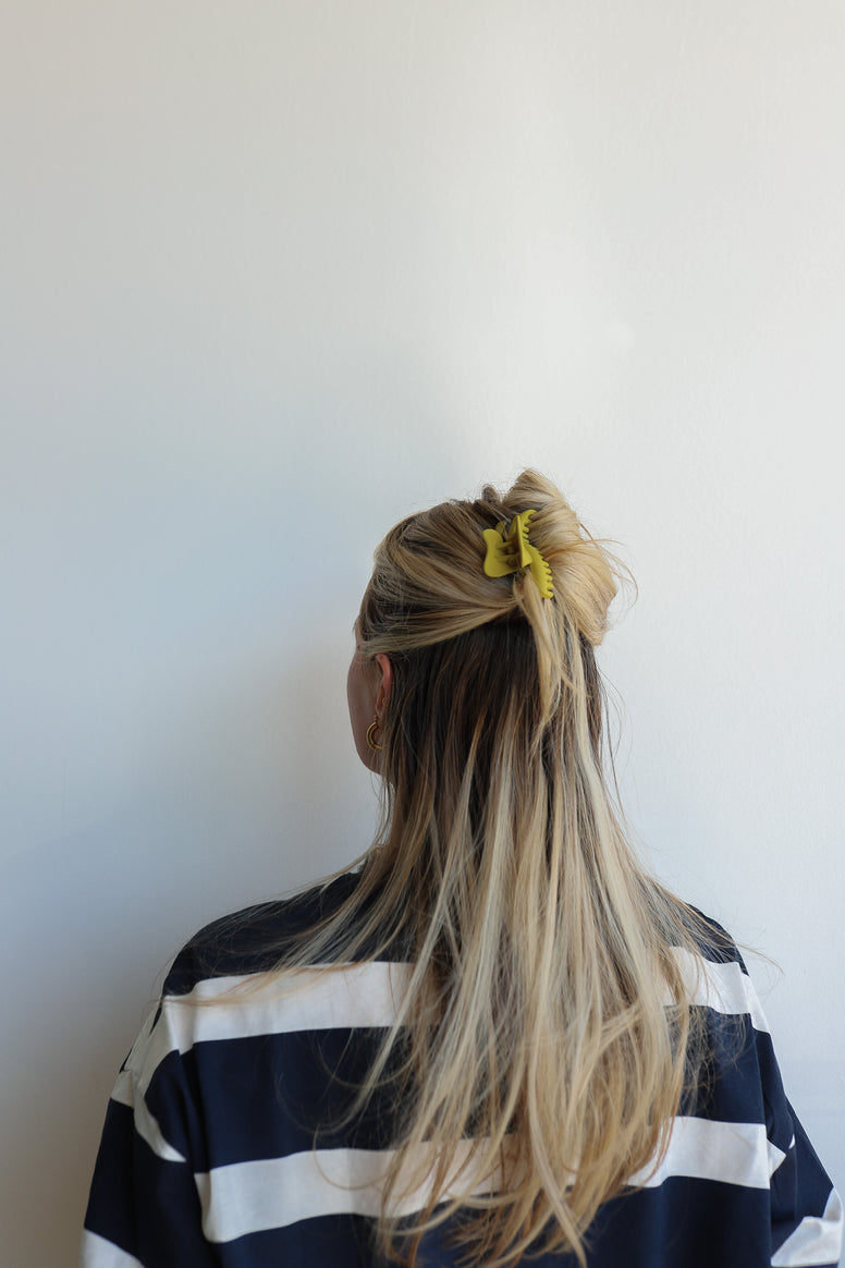 wavy hold everything claw - mini