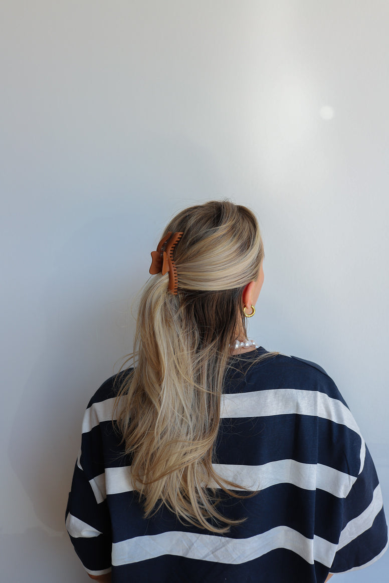 wavy hold everything claw - midi