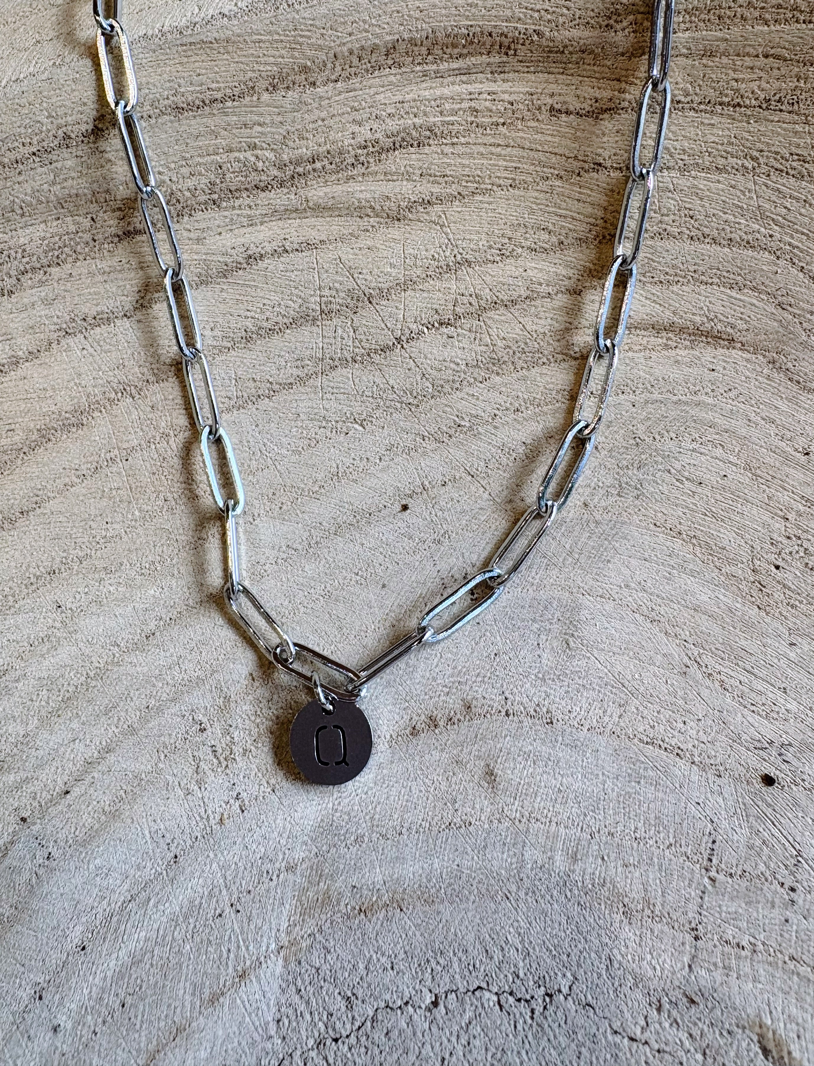 letter paperclip chain necklace - q