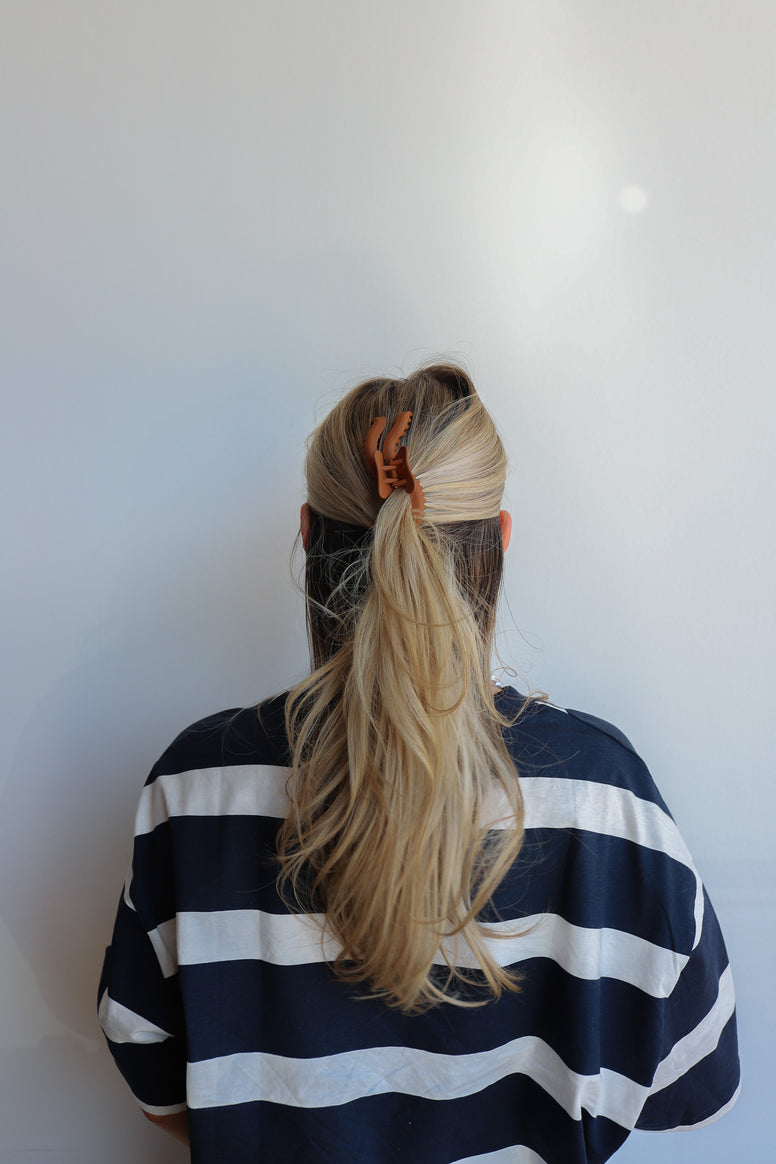 wavy hold everything claw - midi