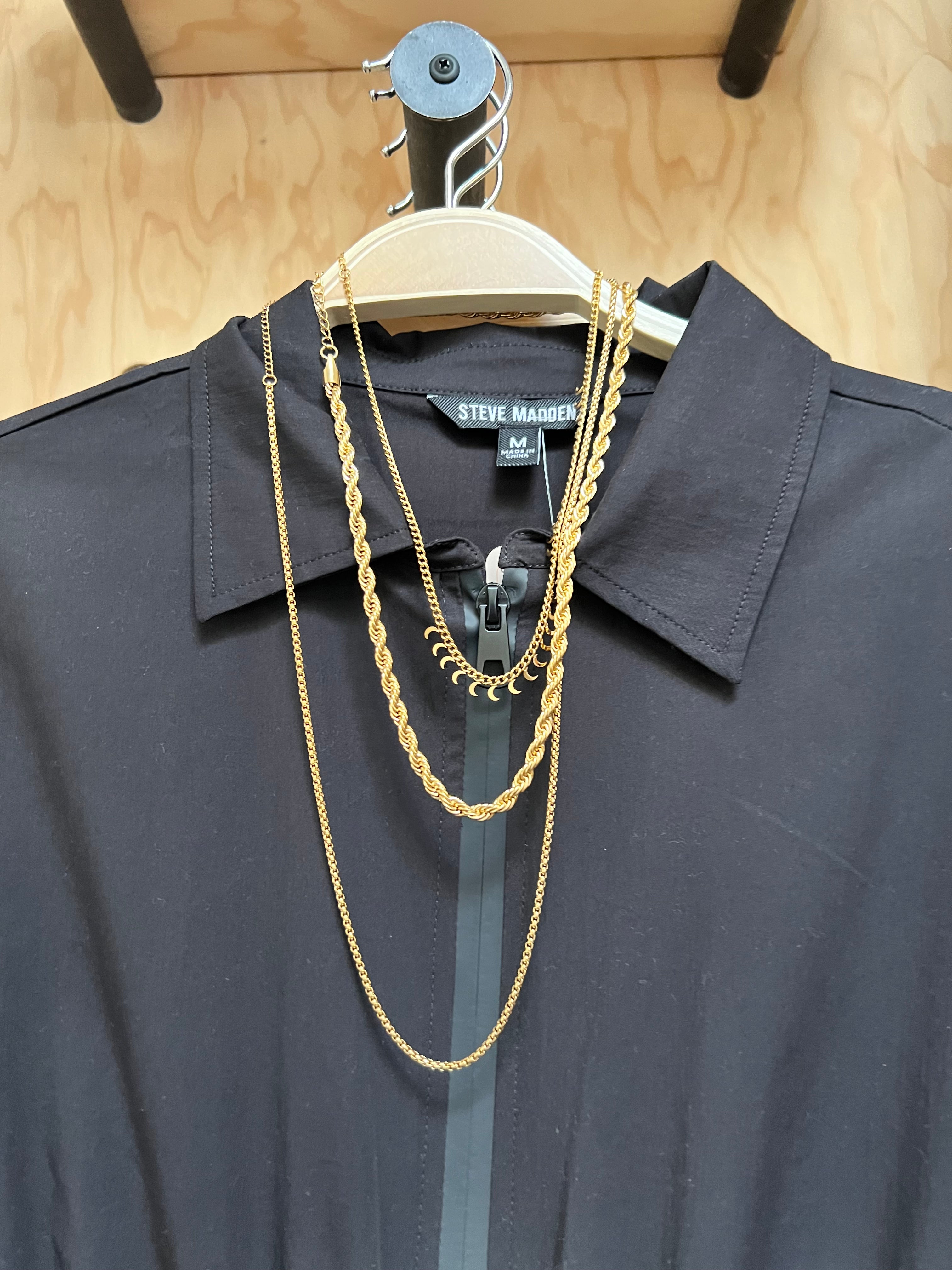 riley box chain necklace