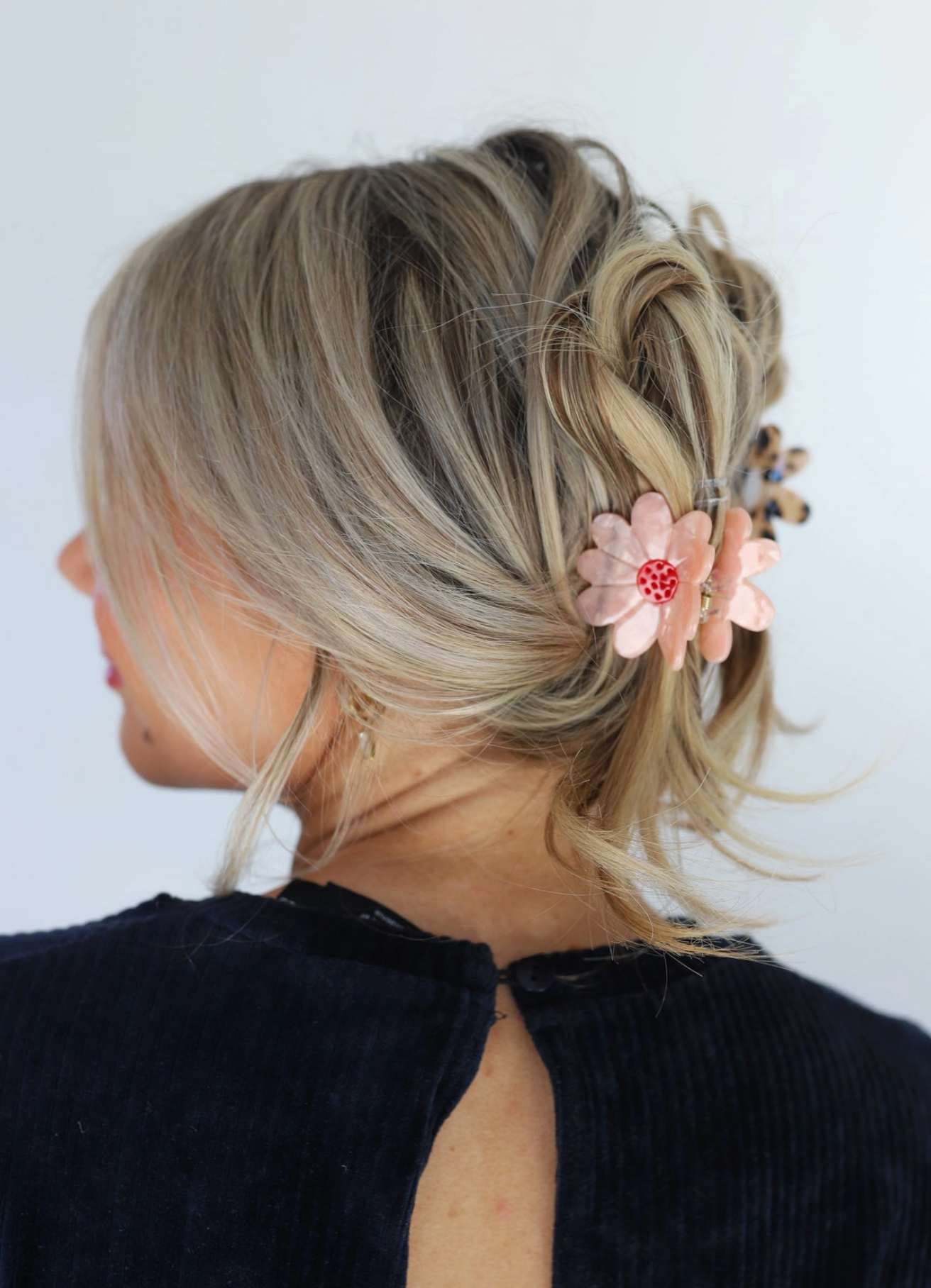 kaxi small flower clip