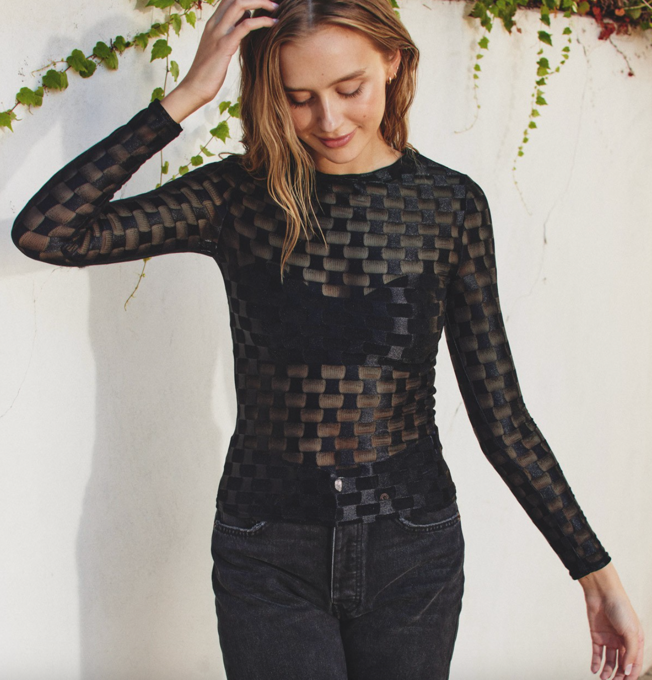 Checkered sales mesh top