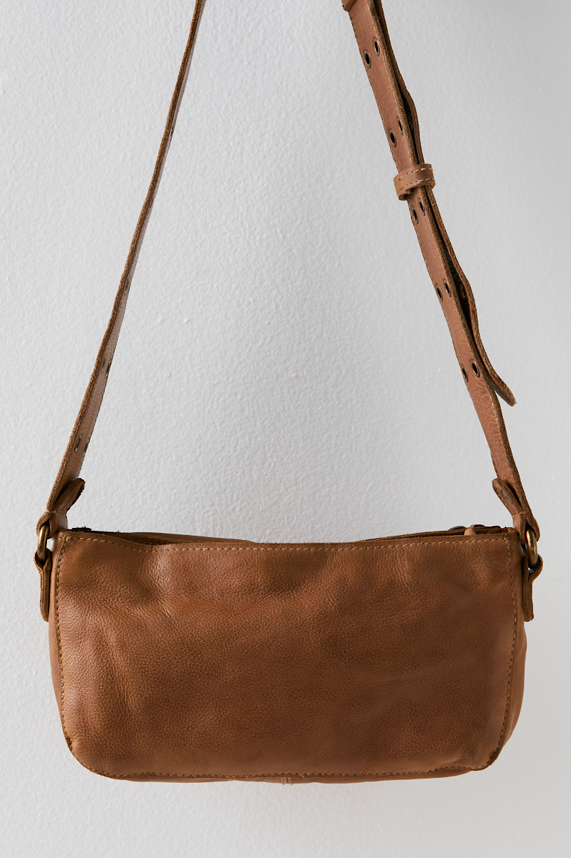 fp wade leather sling bag