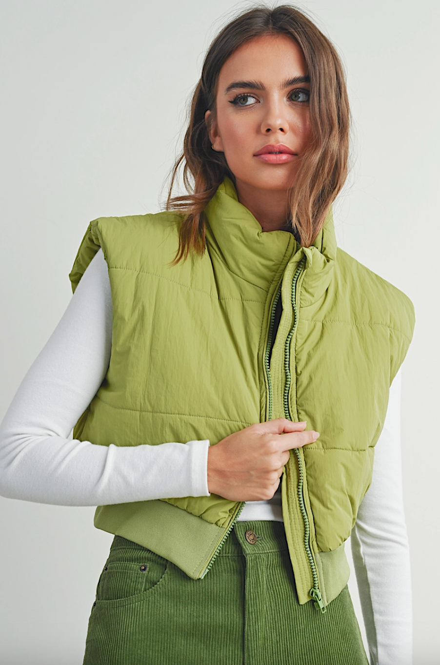 crop zip-up puffer vest