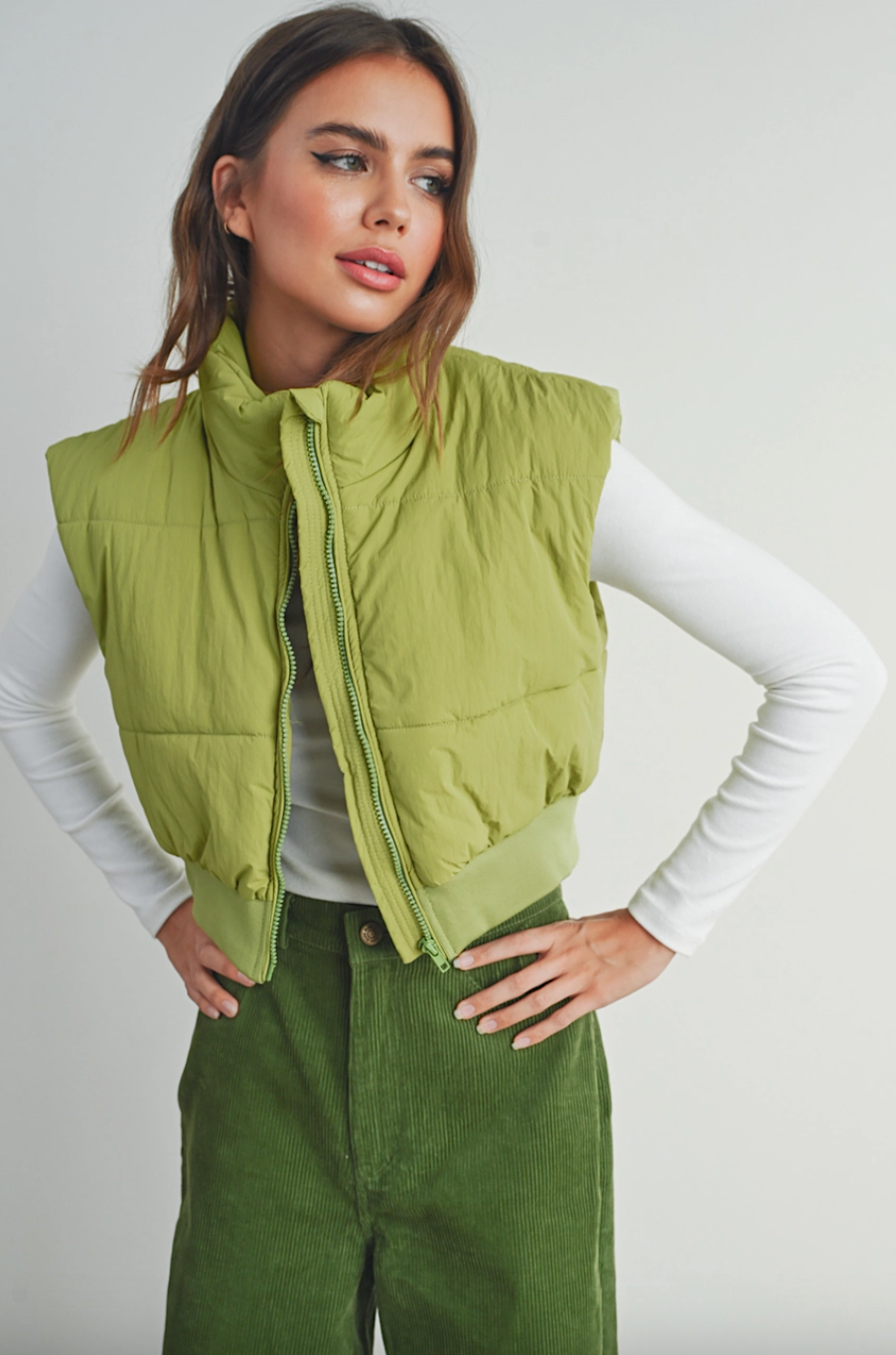 crop zip-up puffer vest