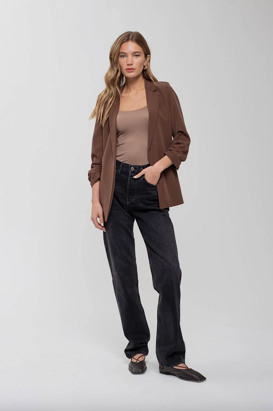 3/4 ruched sleeve blazer