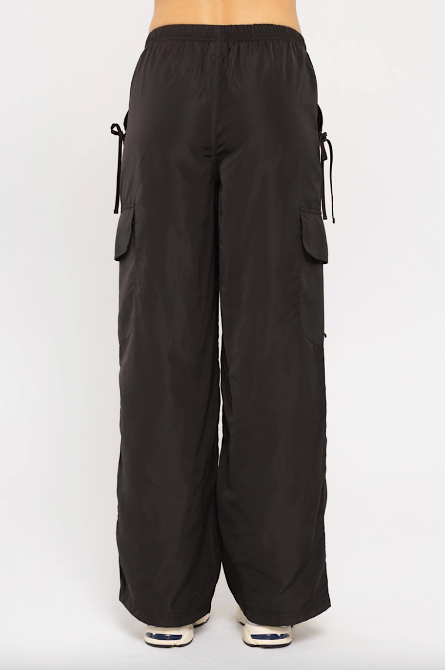 90s cargo pants