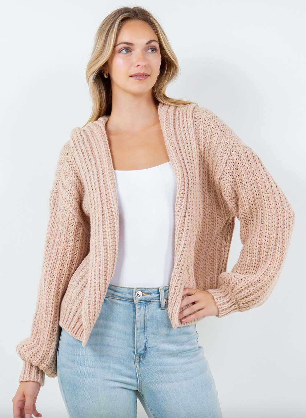 ari open cardi