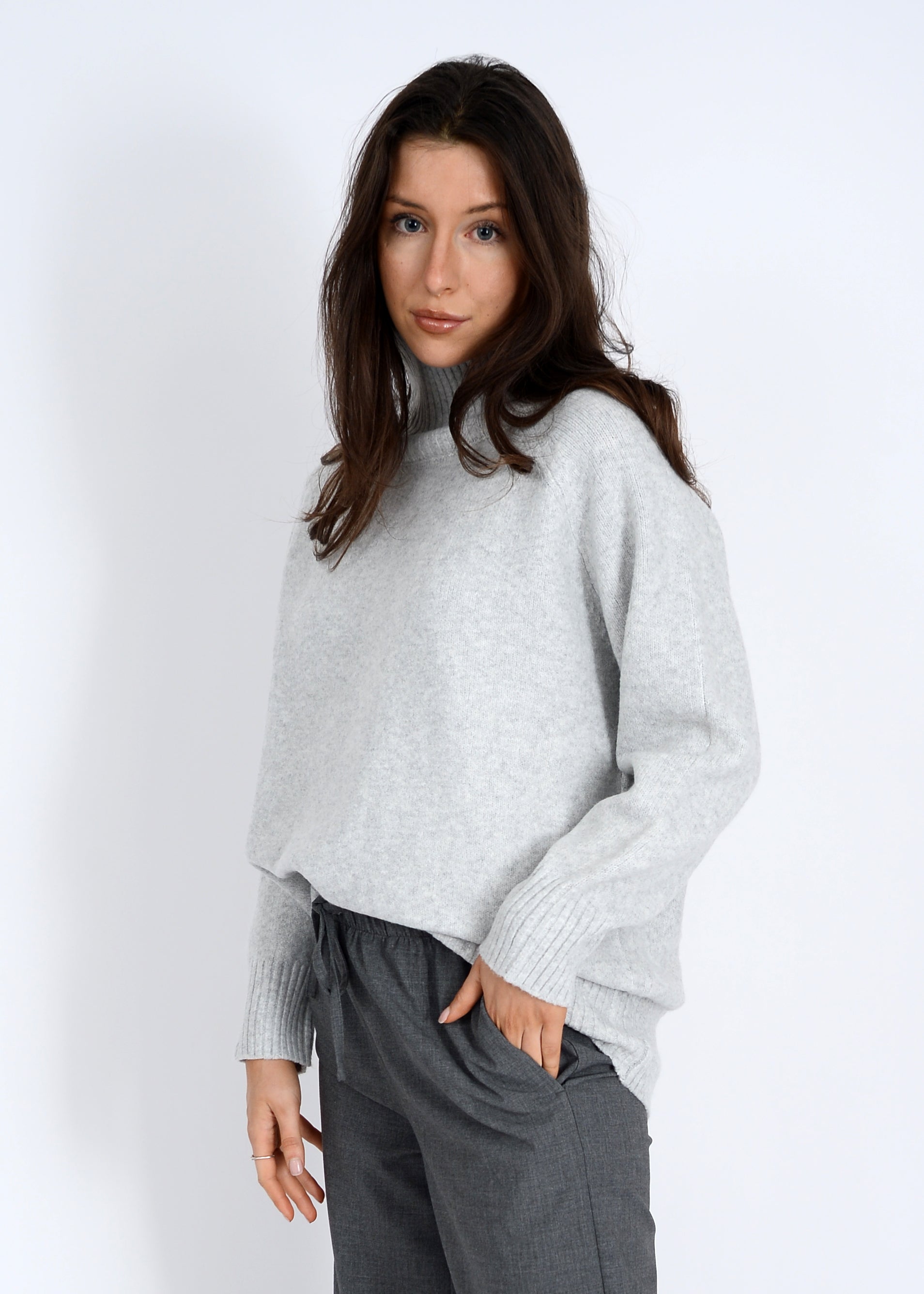 anthousa mock neck pullover – Kindred People