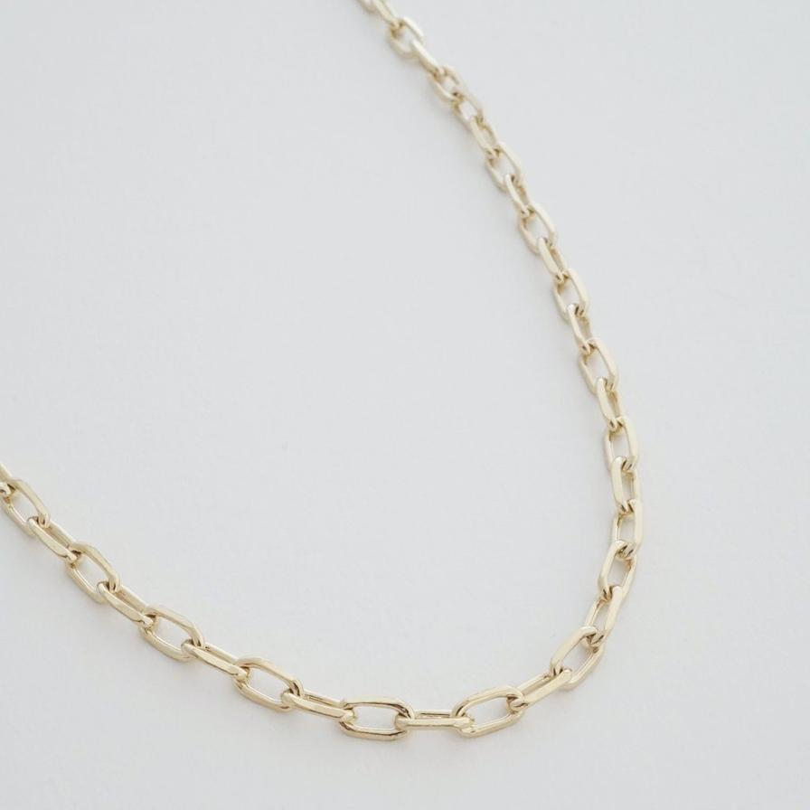 greta chain necklace